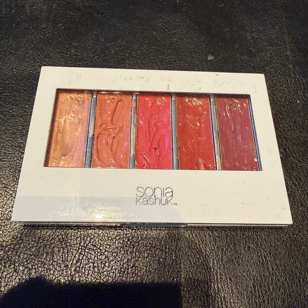 Sonia Kashuk Beautiful Berries Lip Palette Red/Pink 5 Shades Shimmering Sorbet